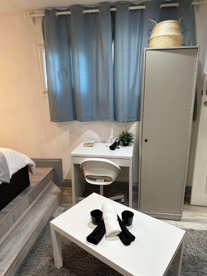 Charming Studio Apartment In Londres Exterior foto